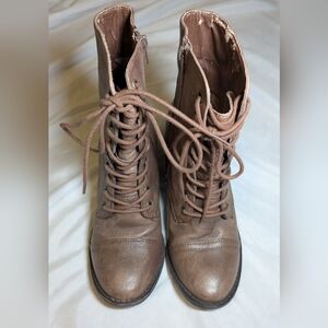 Steve Madden Women's Brown Boots Size 6.5M